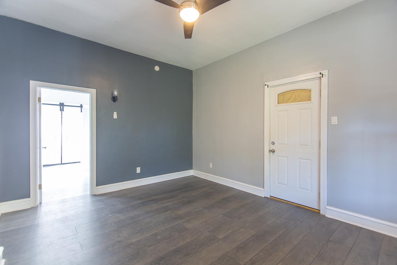 4843 Walton Ave Property Photo 7