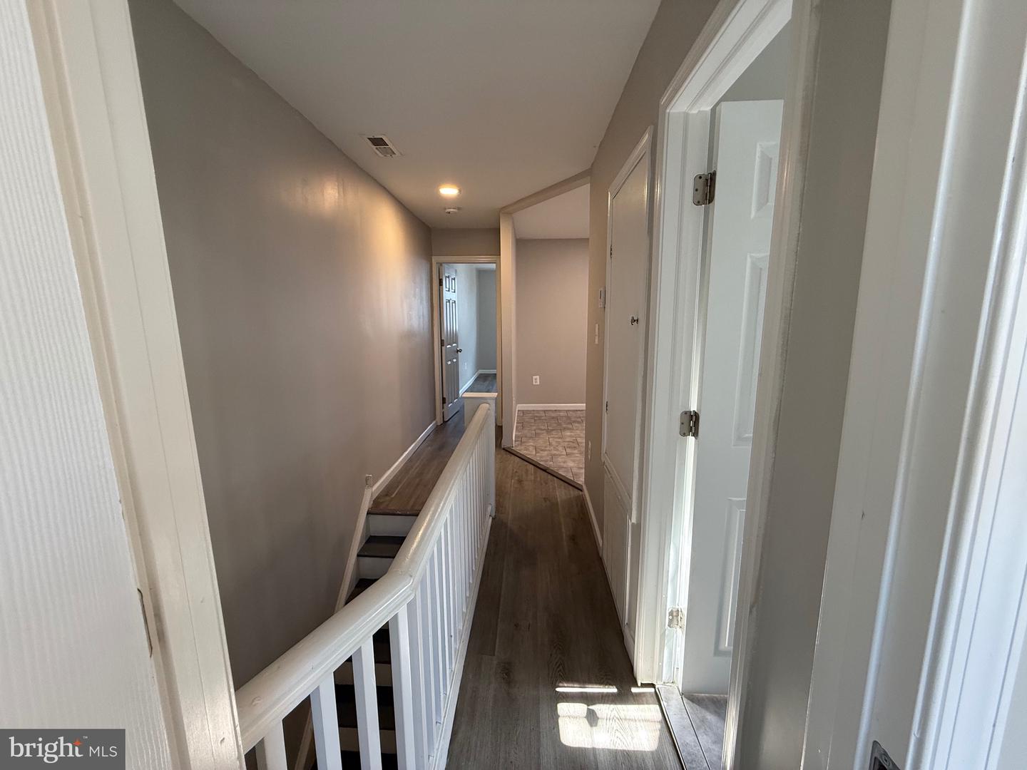 567 Van Kirk St #2nd Floor Property Photo 2