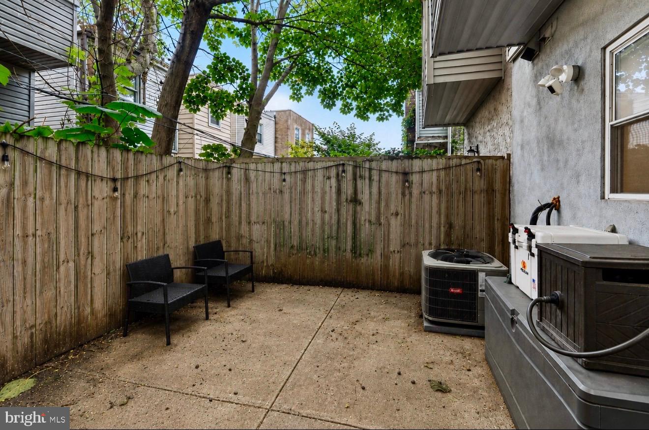 1526 20th St Property Photo 23