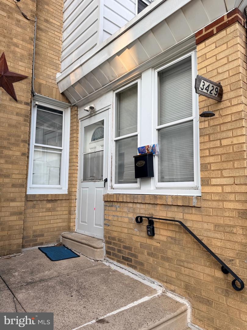 3429-00 Saint Vincent St Property Photo 2