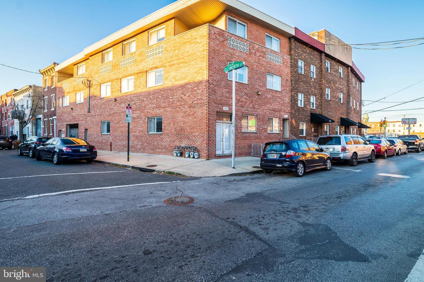 1126 E Passyunk Ave #unit 1 Property Photo 12