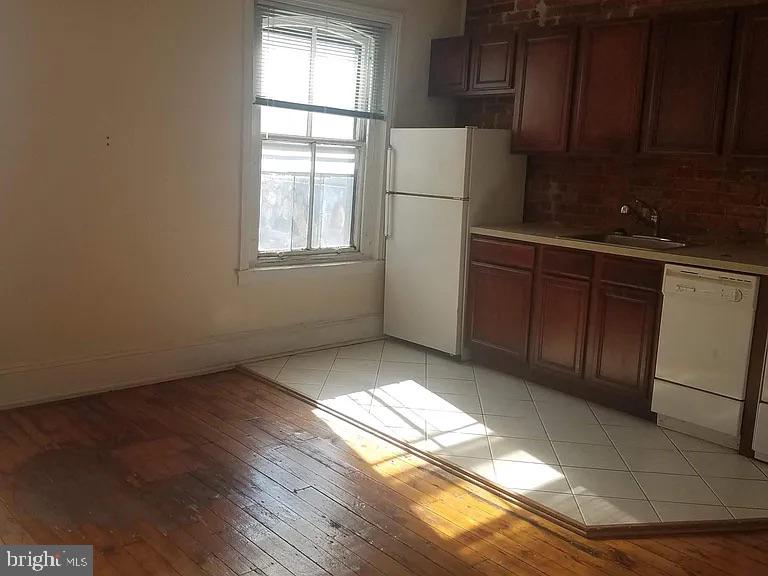 1919 Spring Garden St #unit 3f Property Photo 3