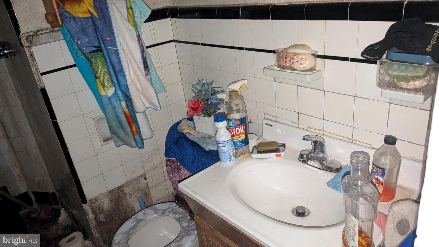 5636 Mcmahon St Property Photo 16