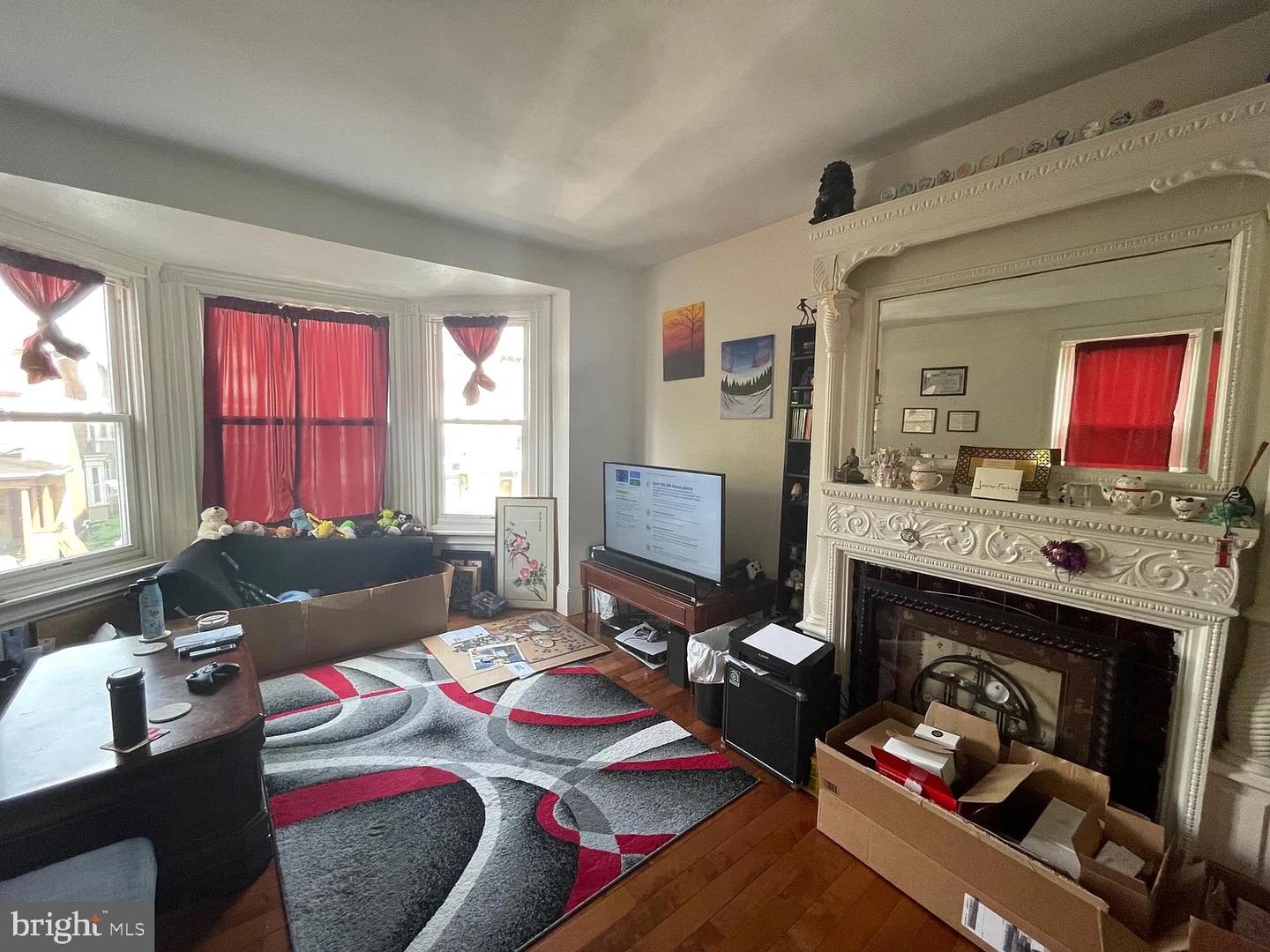 226 S 45th St #unit 2 Property Photo 2