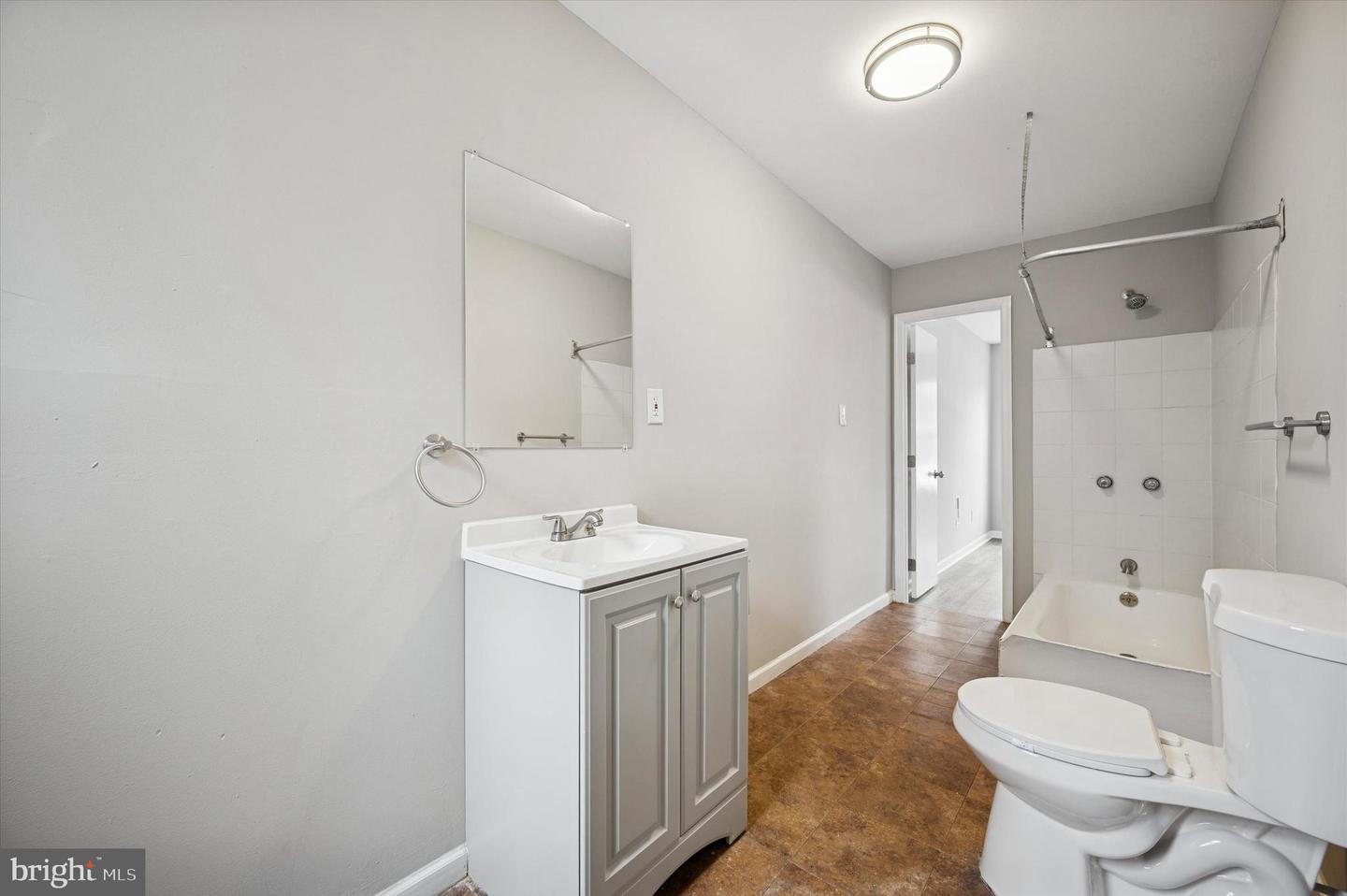 5626 Bloyd St Property Photo 10