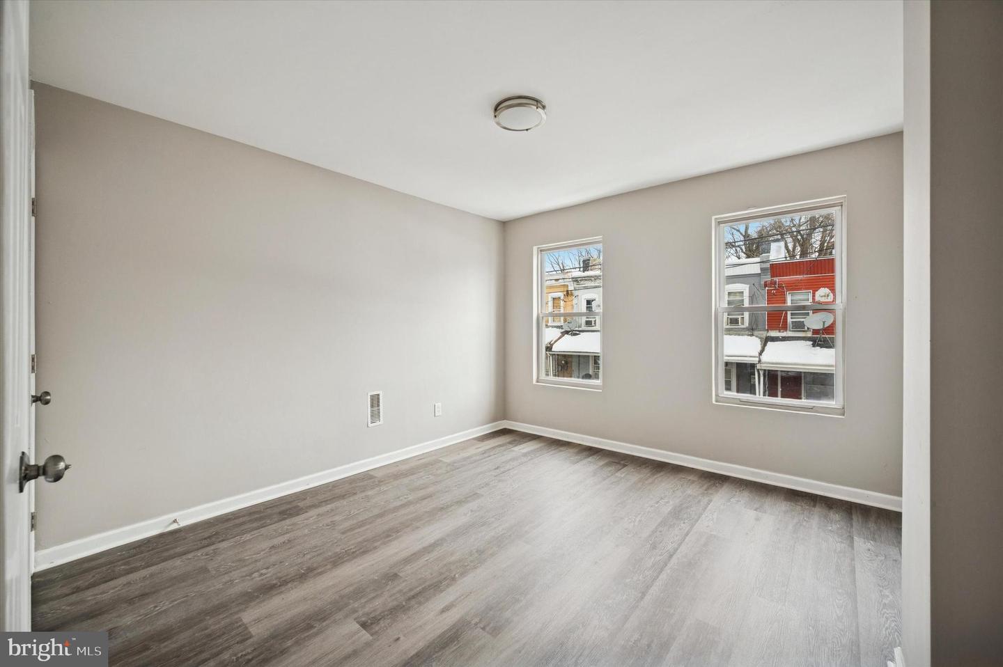 5626 Bloyd St Property Photo 13