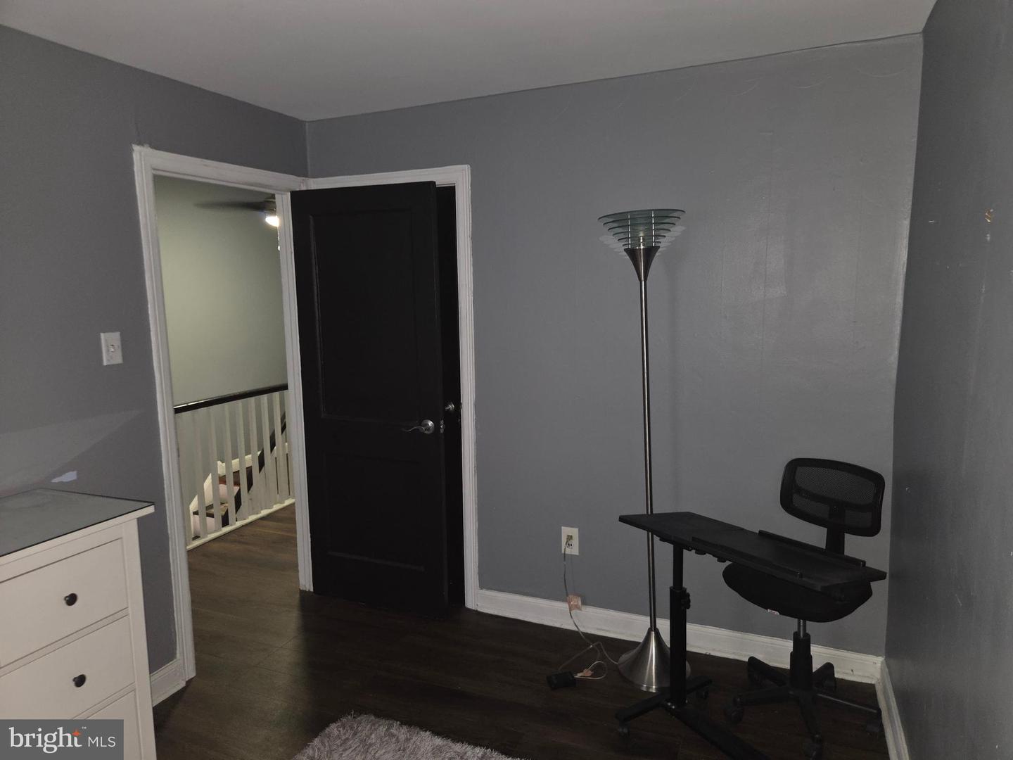 1147 E Slocum St Property Photo 27