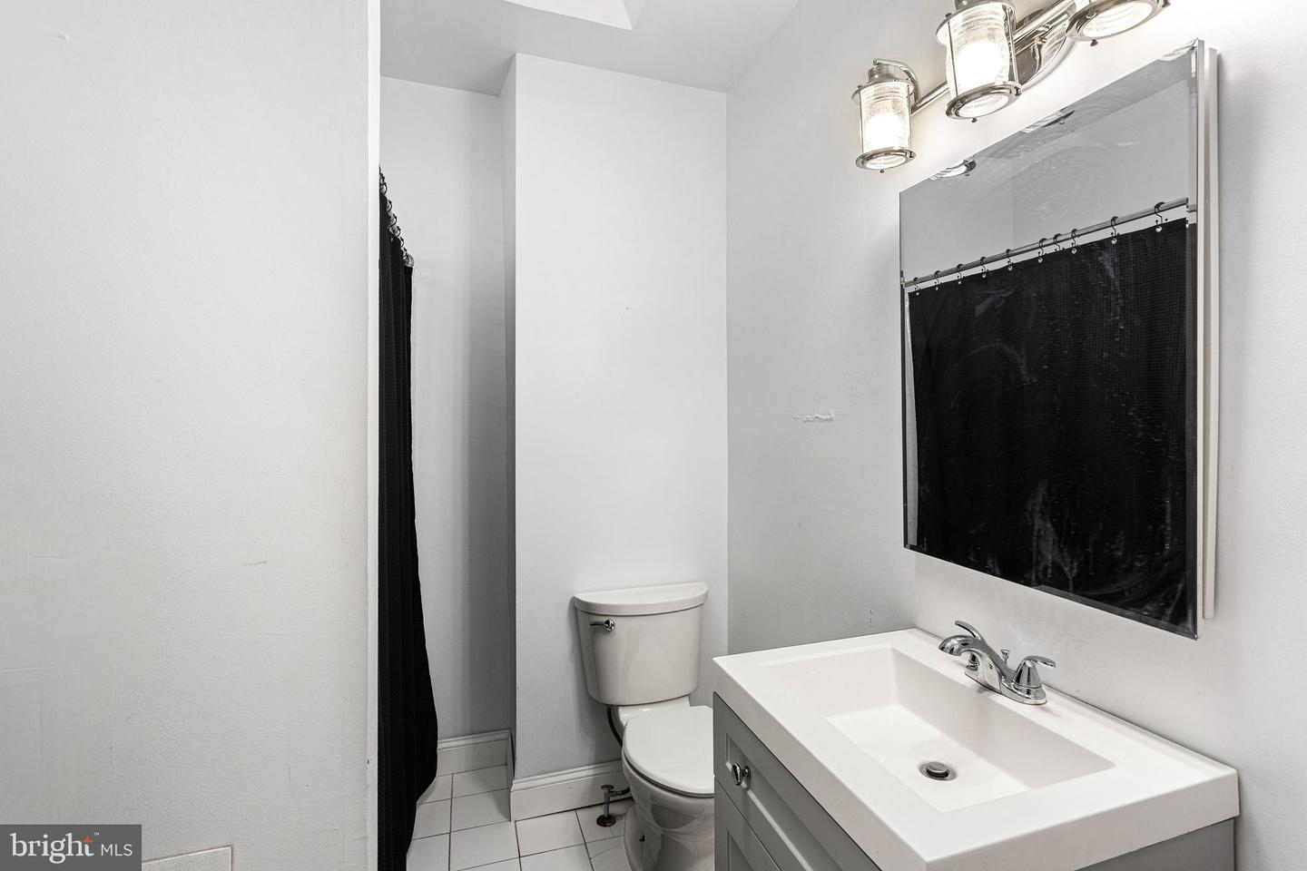2839 S Iseminger St Property Photo 13
