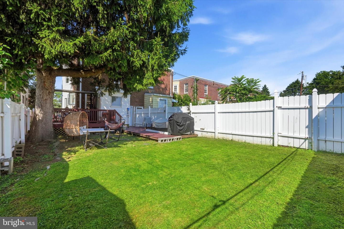 3329 Rhawn St Property Photo 32
