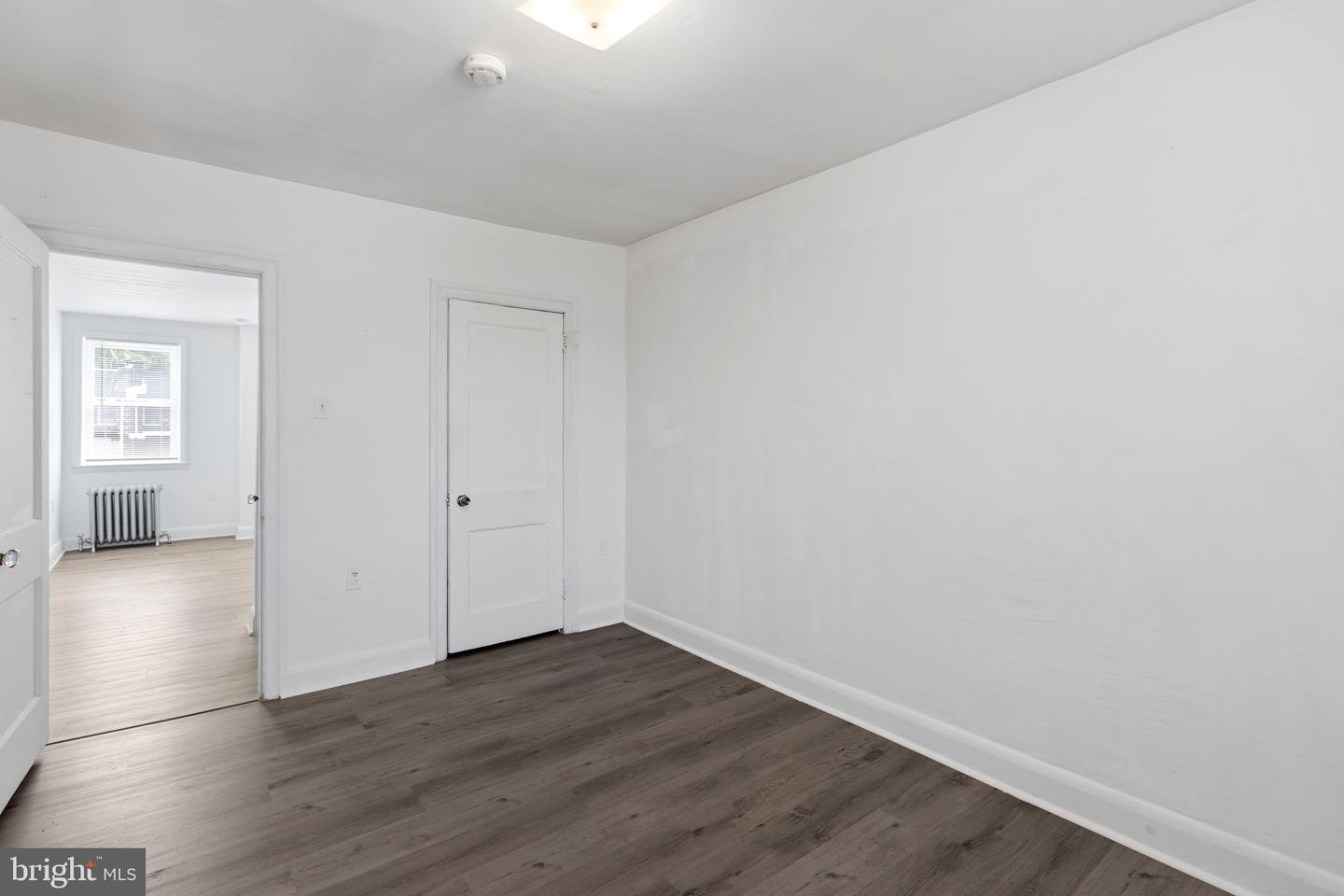 5858 Penn St Property Photo 34