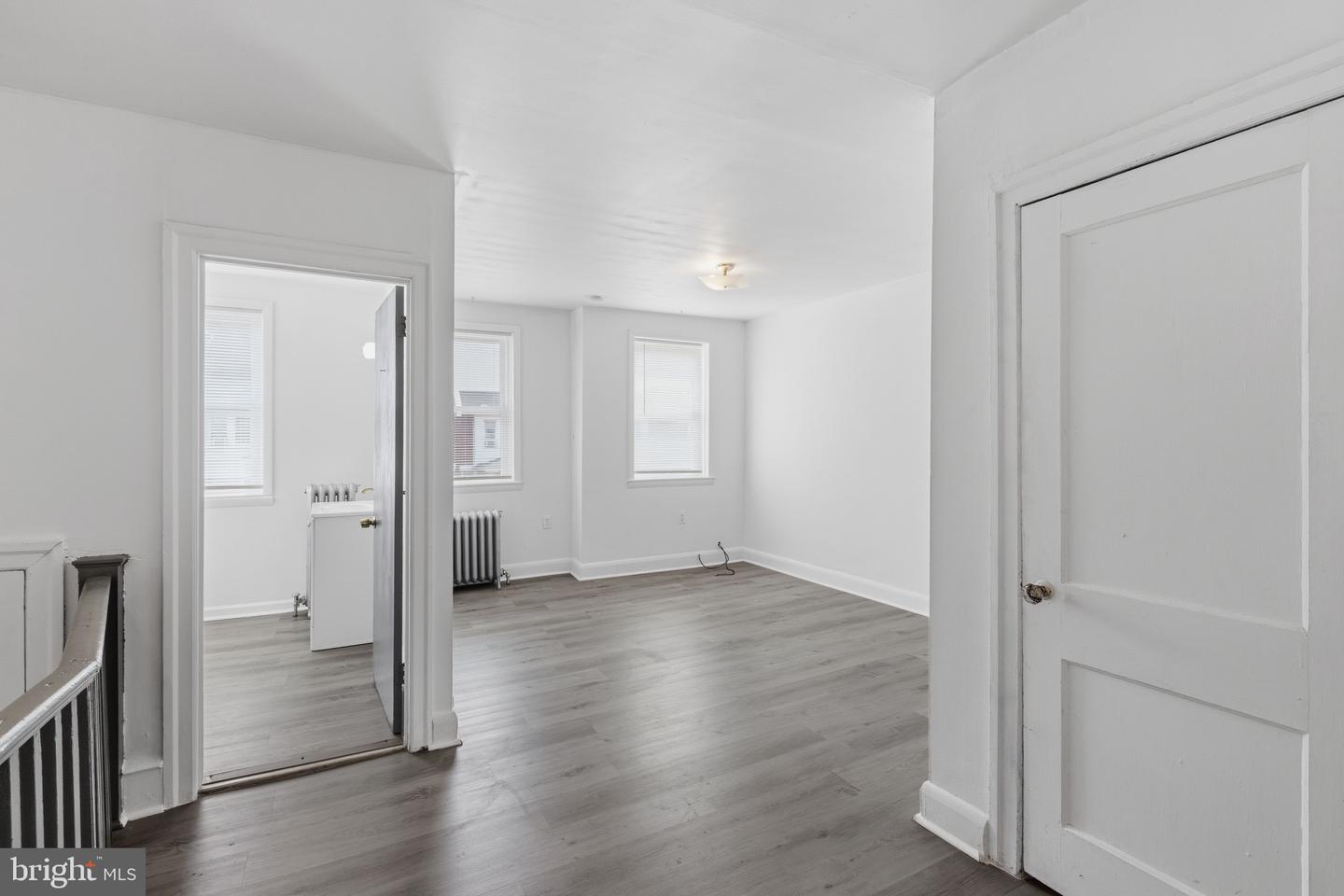 5858 Penn St Property Photo 36