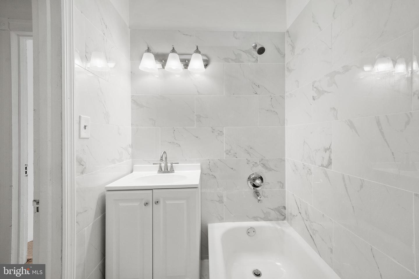 4547 N Smedley St Property Photo 14