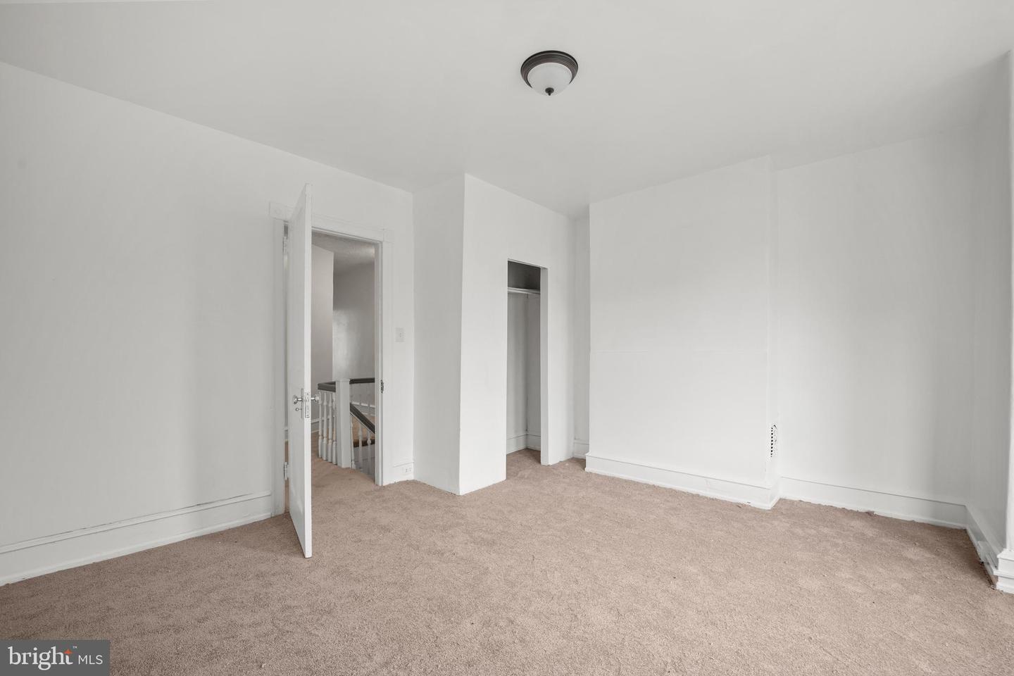 4547 N Smedley St Property Photo 18