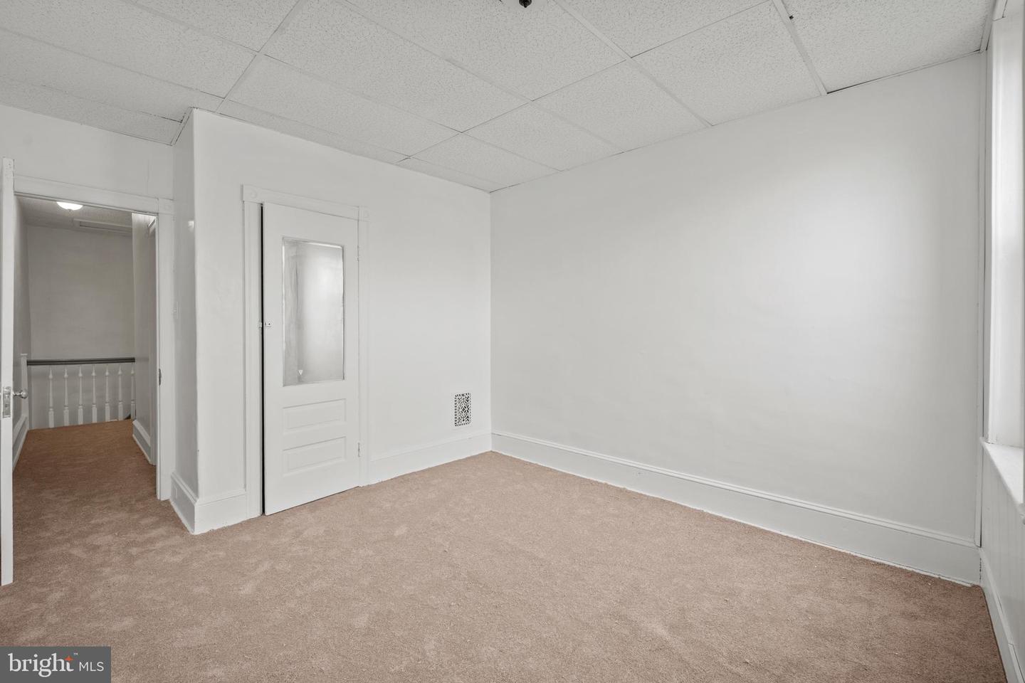 4547 N Smedley St Property Photo 24