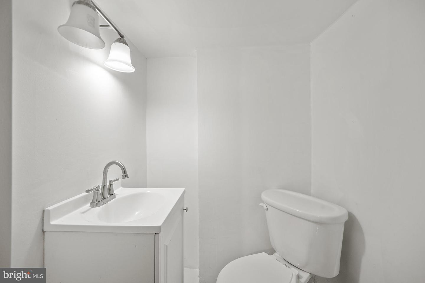 4547 N Smedley St Property Photo 27