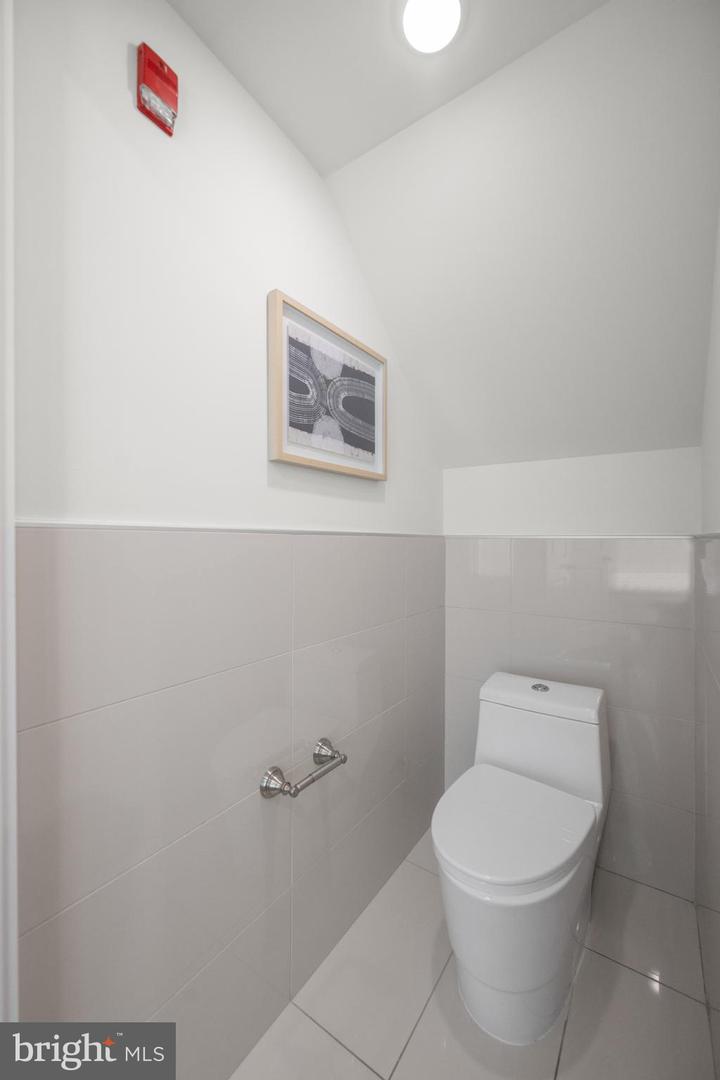 1638 N 2nd St #2 Property Photo 11