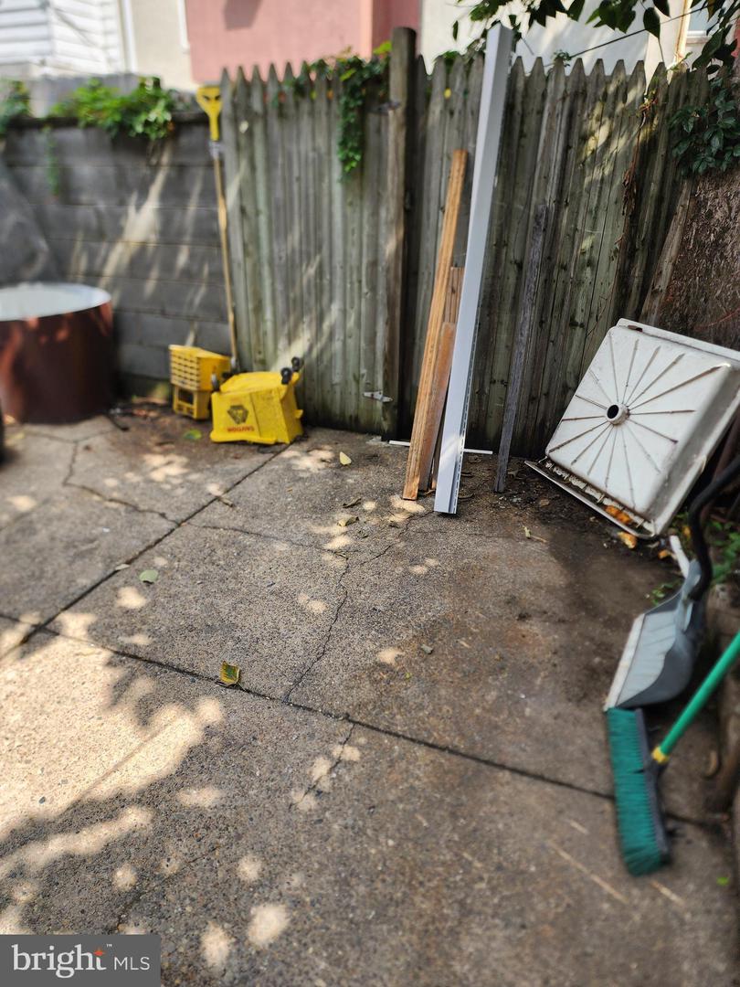 2245 Cantrell St Property Photo 13
