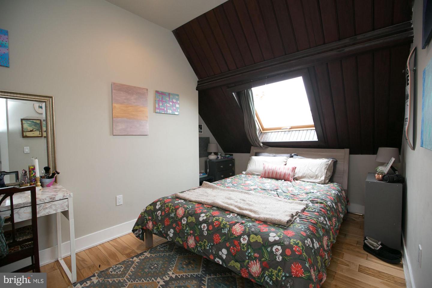 2701 W Girard Ave #12 Property Photo 17