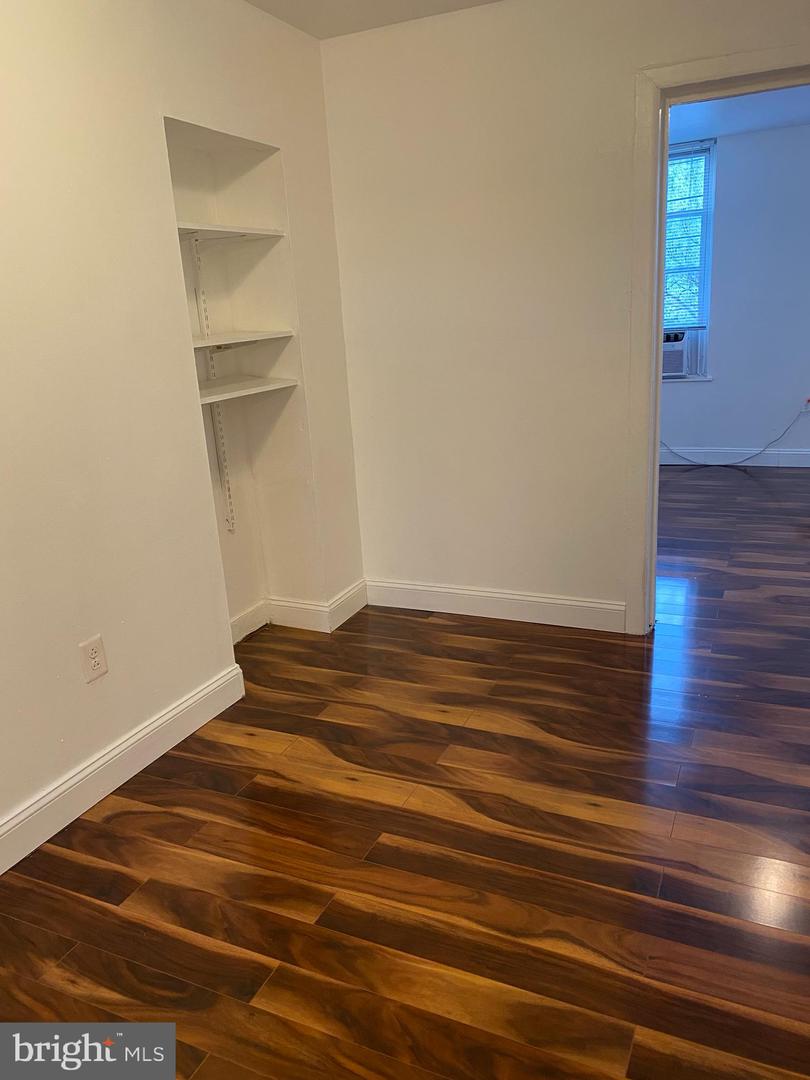 929 S 12th St #2 Property Photo 12