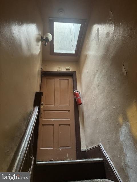 115 E Gorgas Ln Property Photo 13