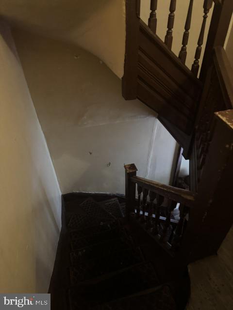 115 E Gorgas Ln Property Photo 16