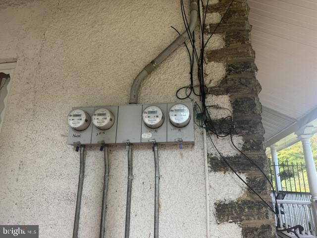 115 E Gorgas Ln Property Photo 22