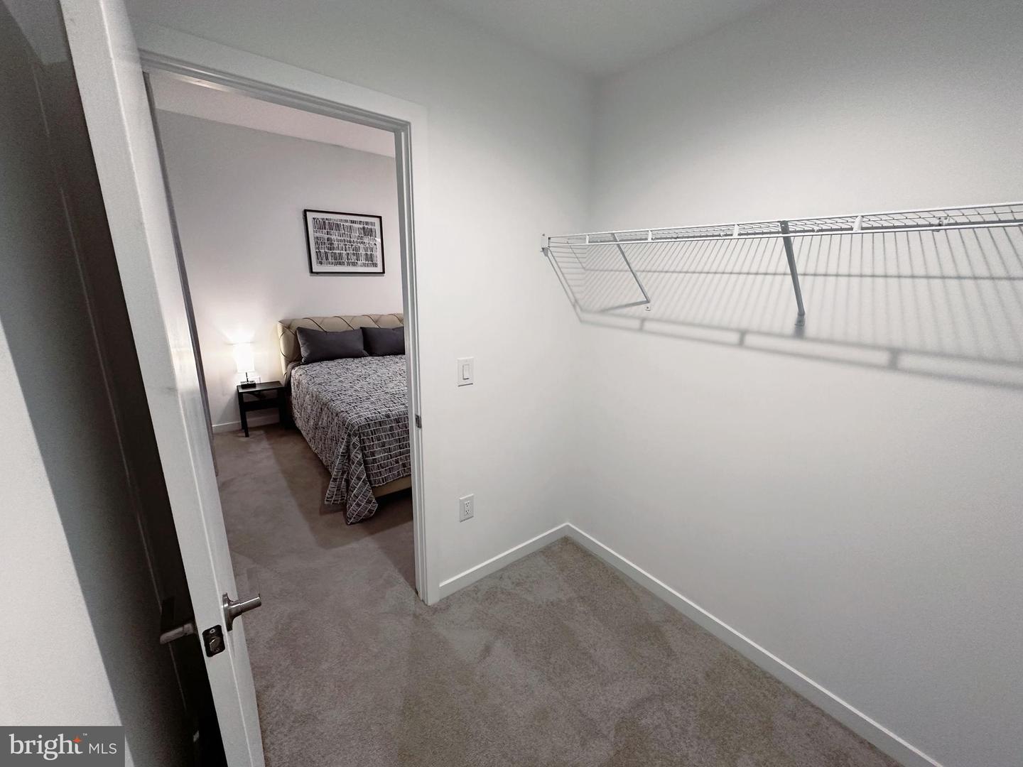 2030 Northbank Pl Property Photo 13