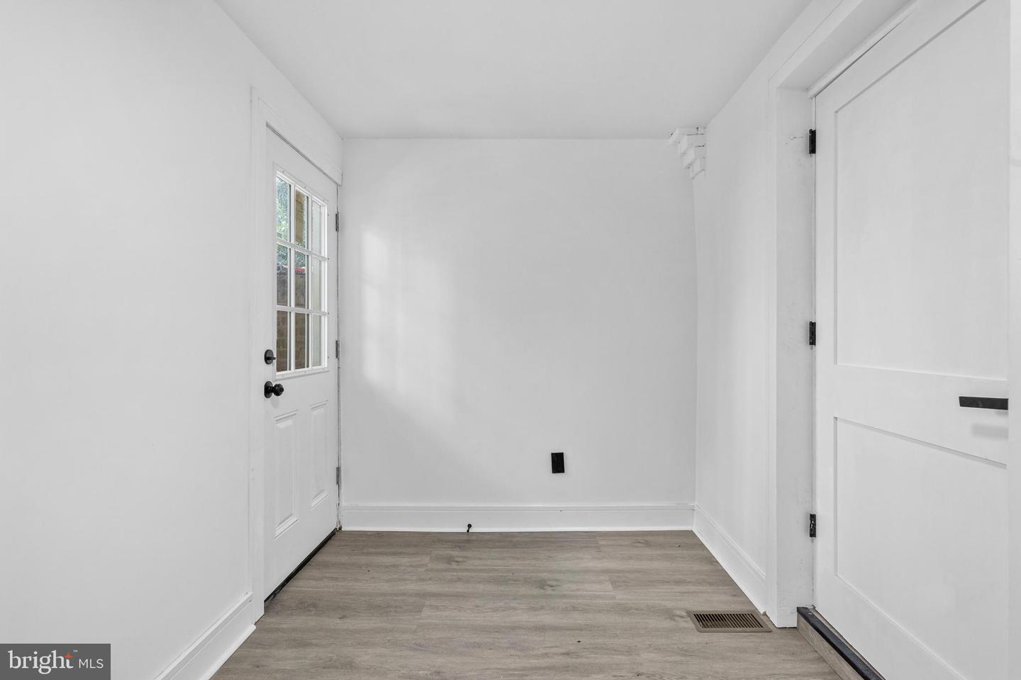 6225 Baynton St Property Photo 17