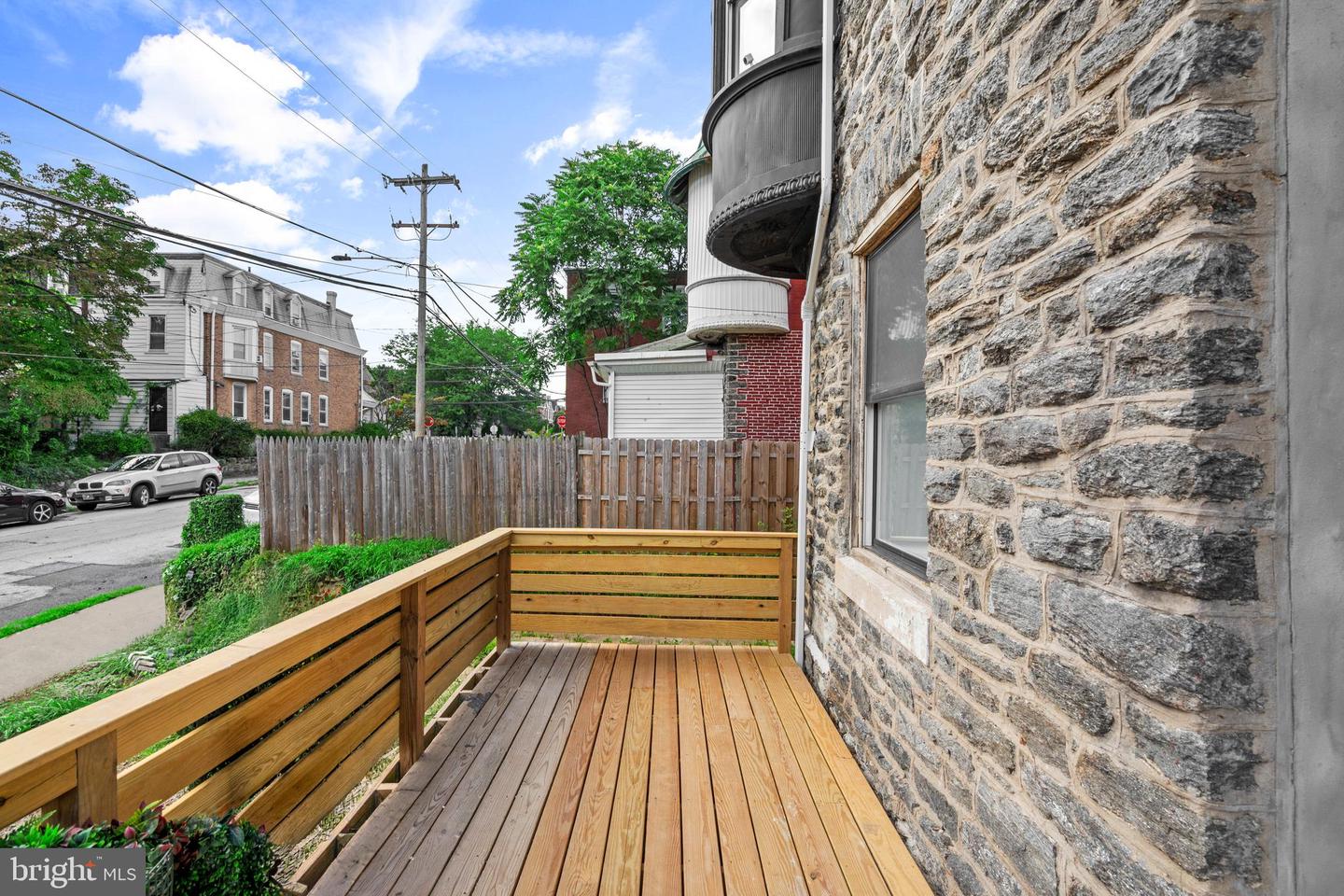 6225 Baynton St Property Photo 18