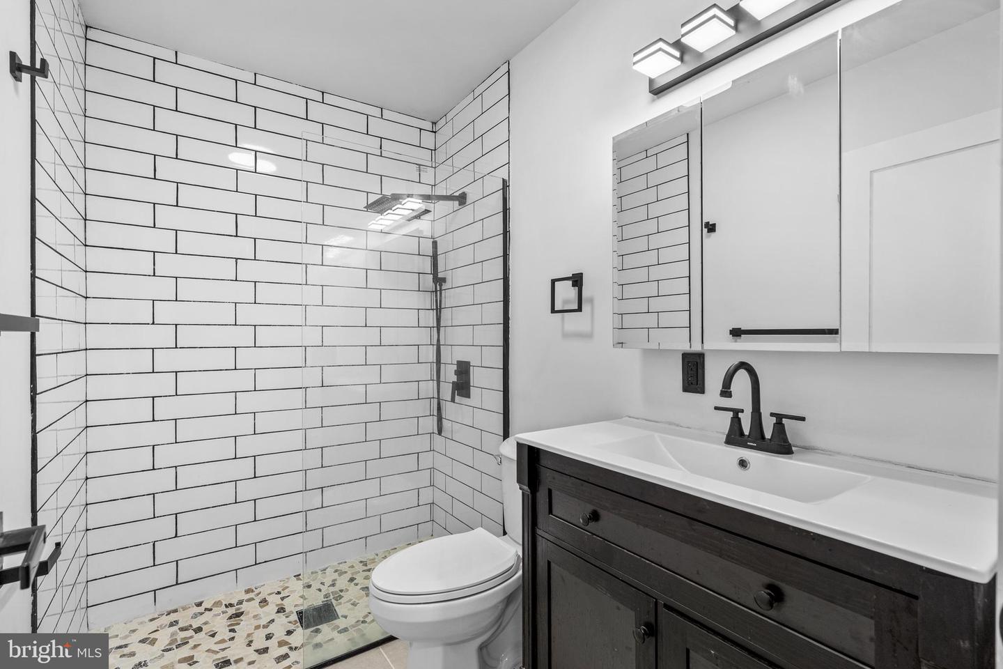 6225 Baynton St Property Photo 30