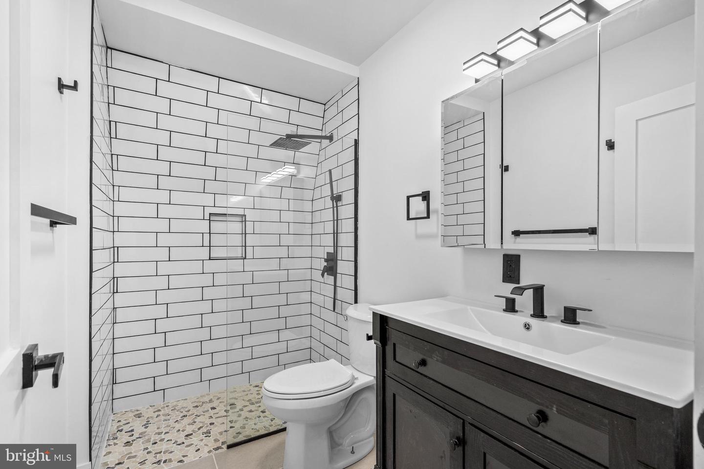 6225 Baynton St Property Photo 38