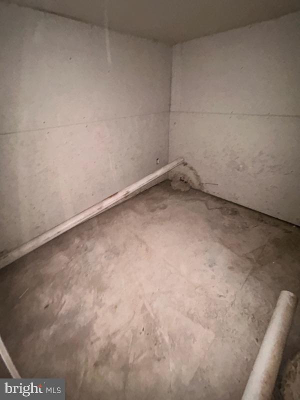 2410 N Garnet St Property Photo 10