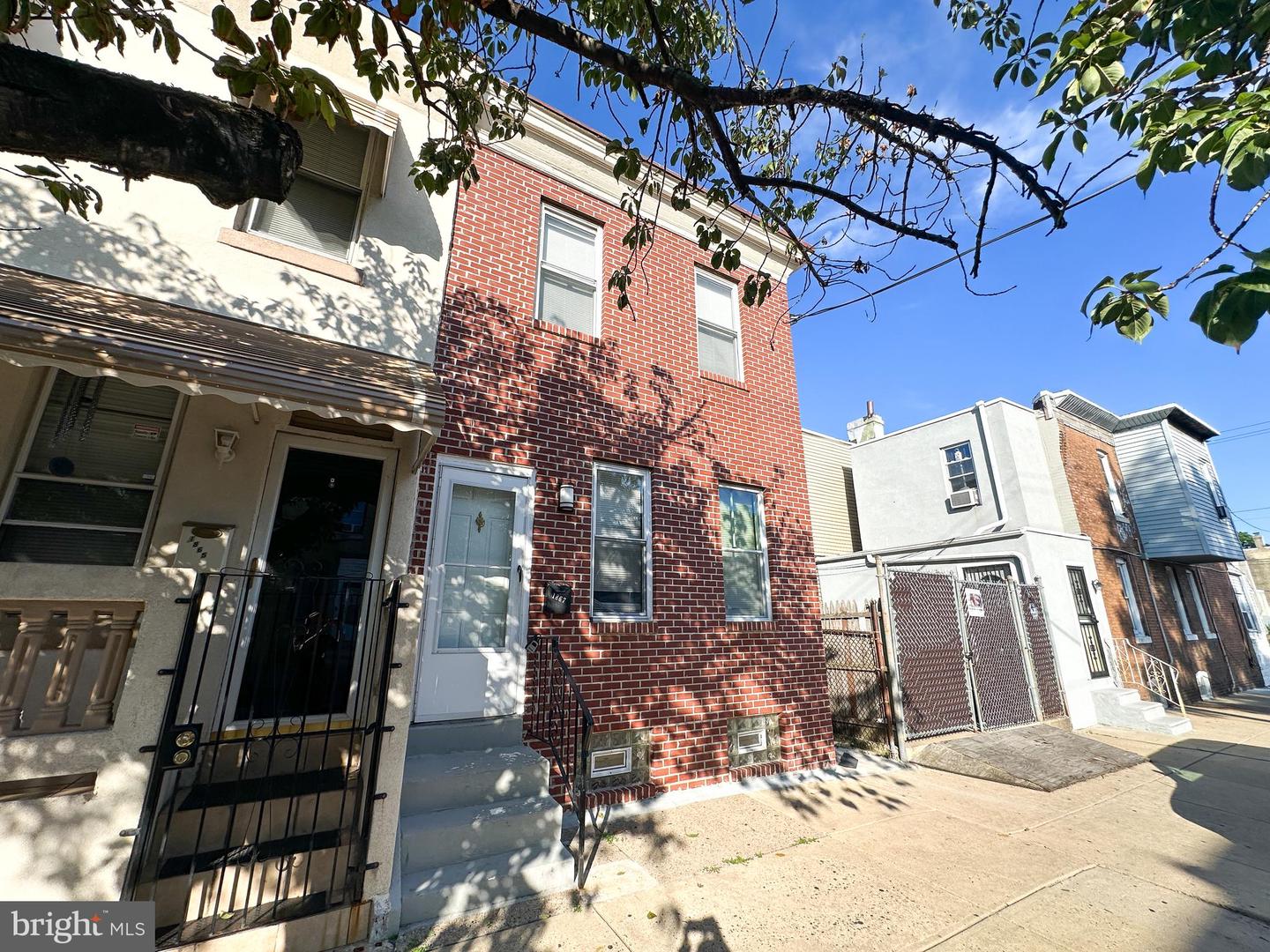 1867 E Wensley St Property Photo 22
