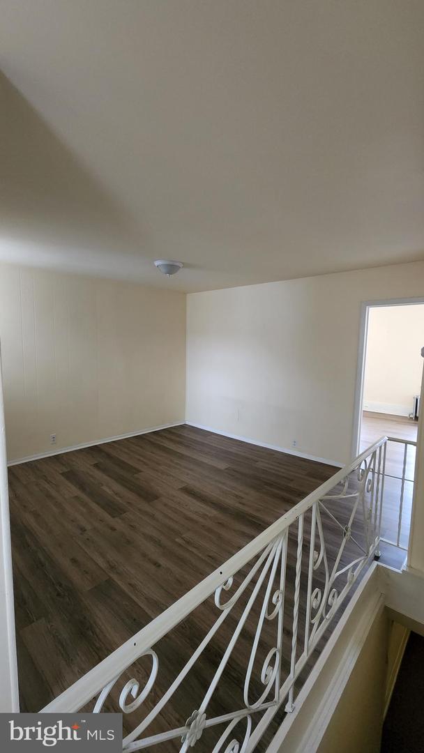 1325 Mckean St #2nd Floor Property Photo 15