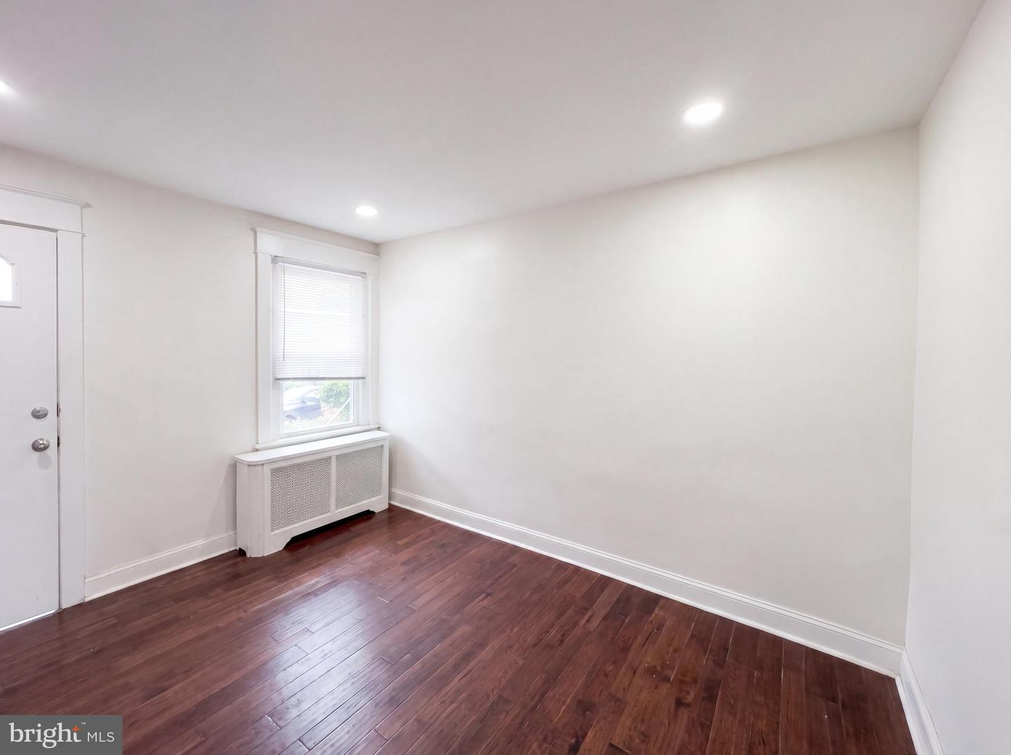 1809 Wakeling St Property Photo 8