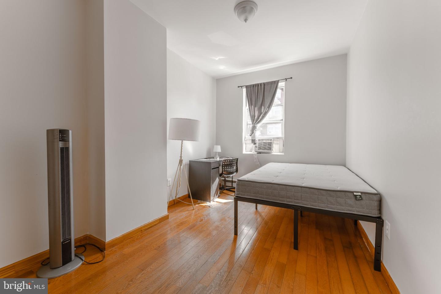 222 S 43rd St #3 Property Photo 13