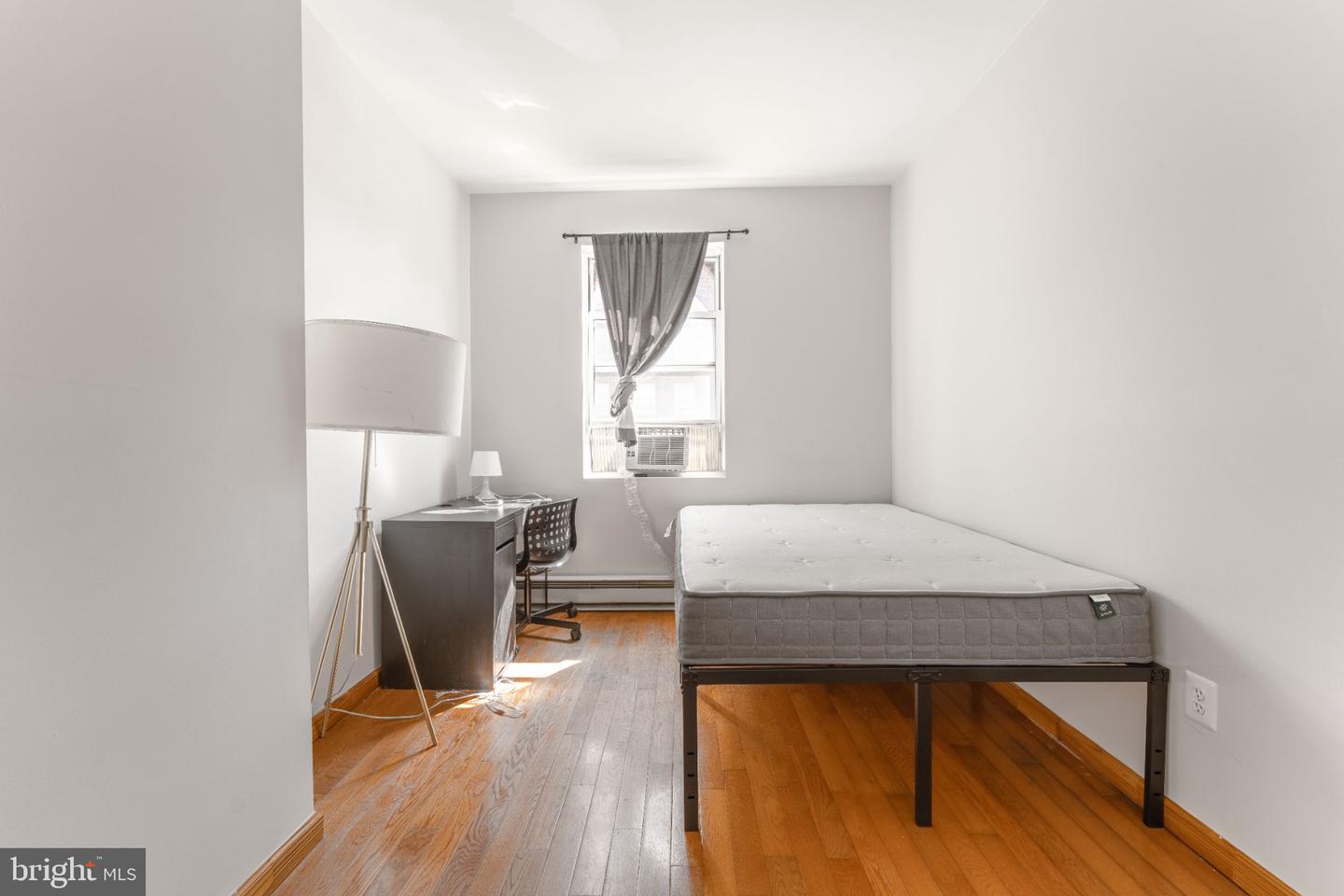 222 S 43rd St #3 Property Photo 15