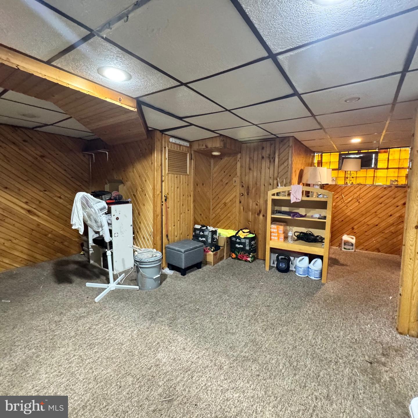3032 Fanshawe St Property Photo 8