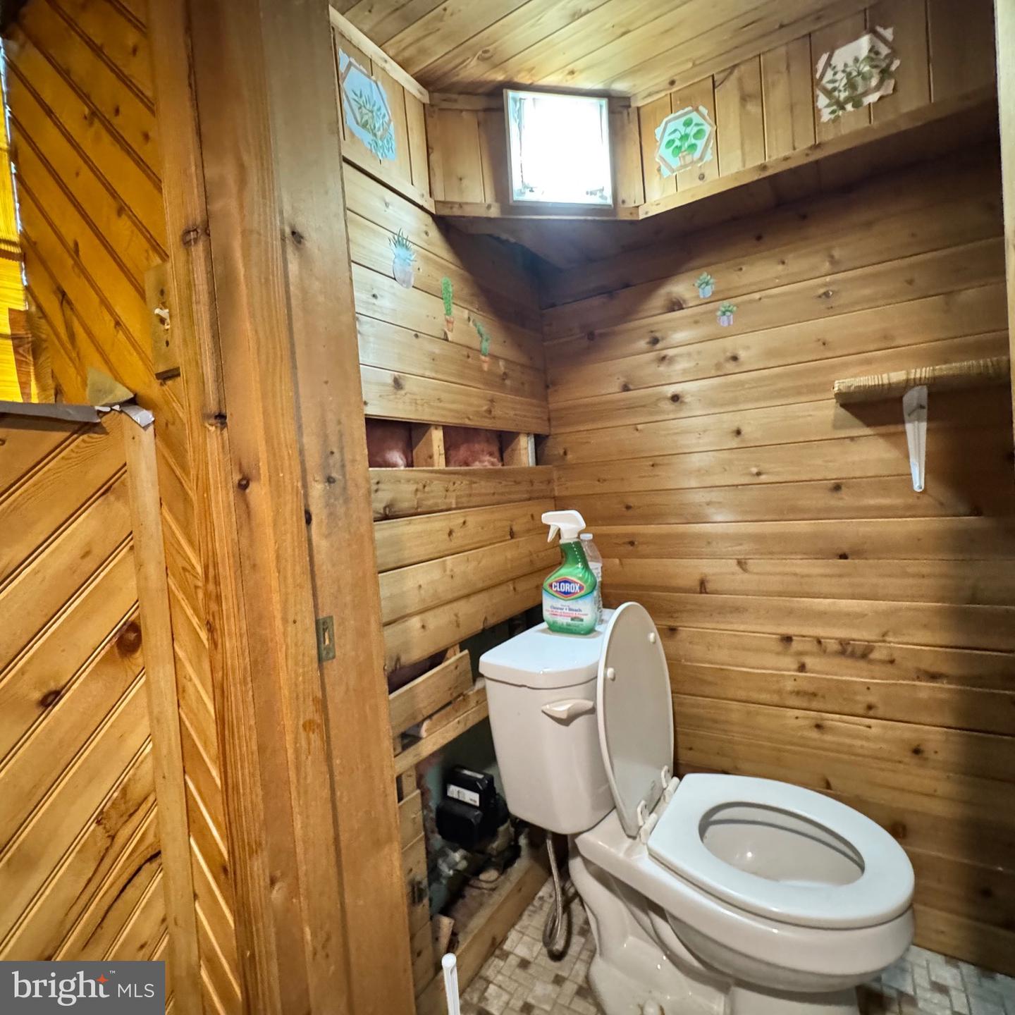 3032 Fanshawe St Property Photo 10