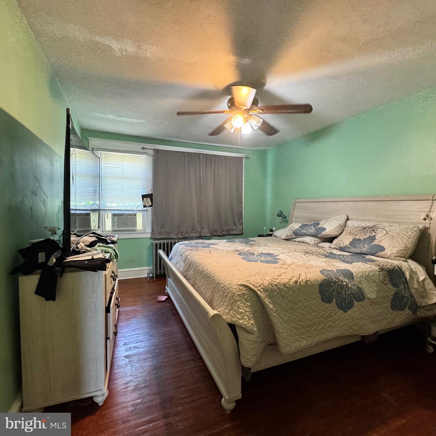 3032 Fanshawe St Property Photo 16