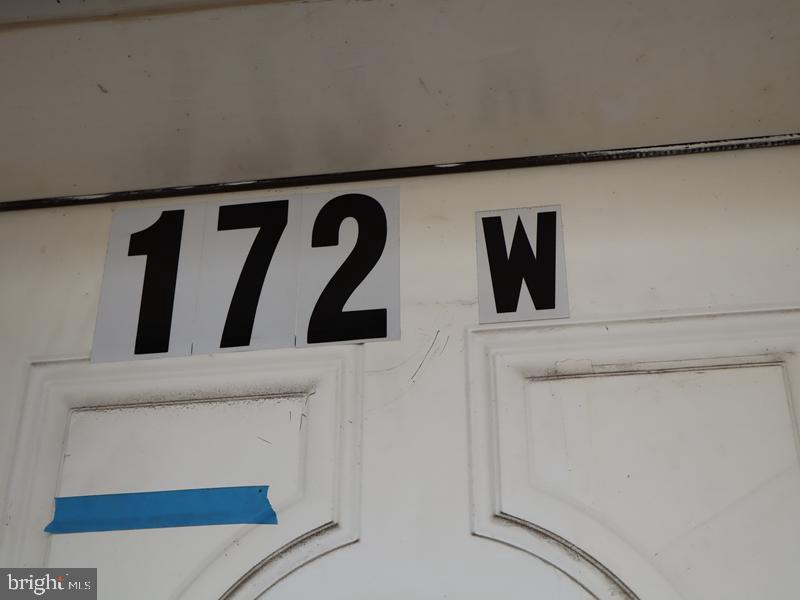 172 W Louden St Property Photo 3