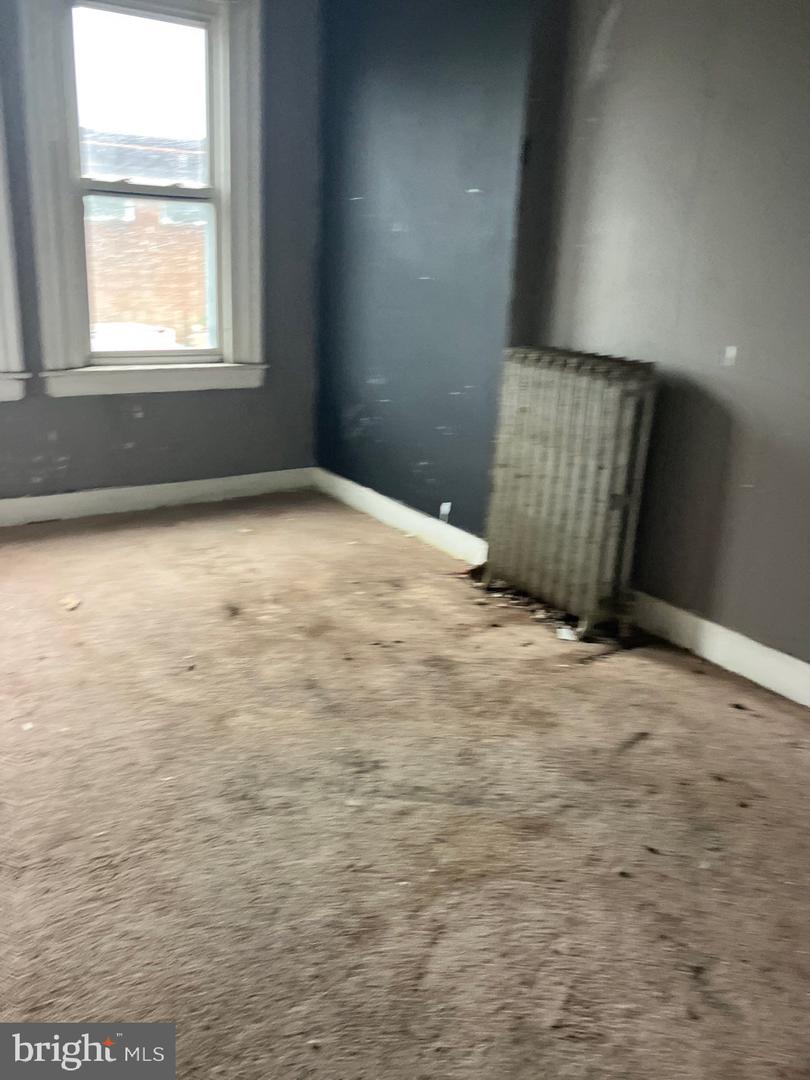 172 W Louden St Property Photo 30