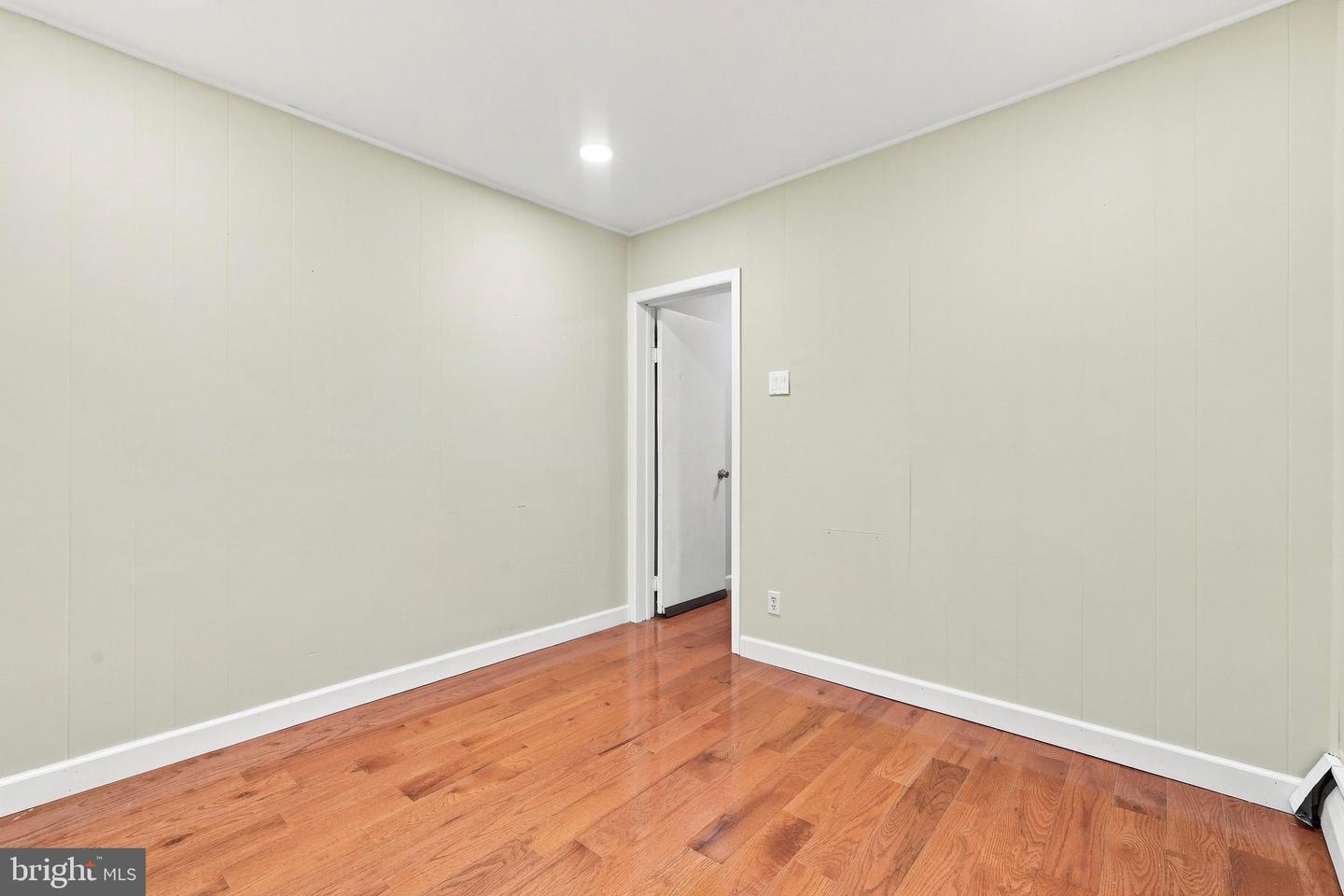 2213 S Woodstock St Property Photo 12