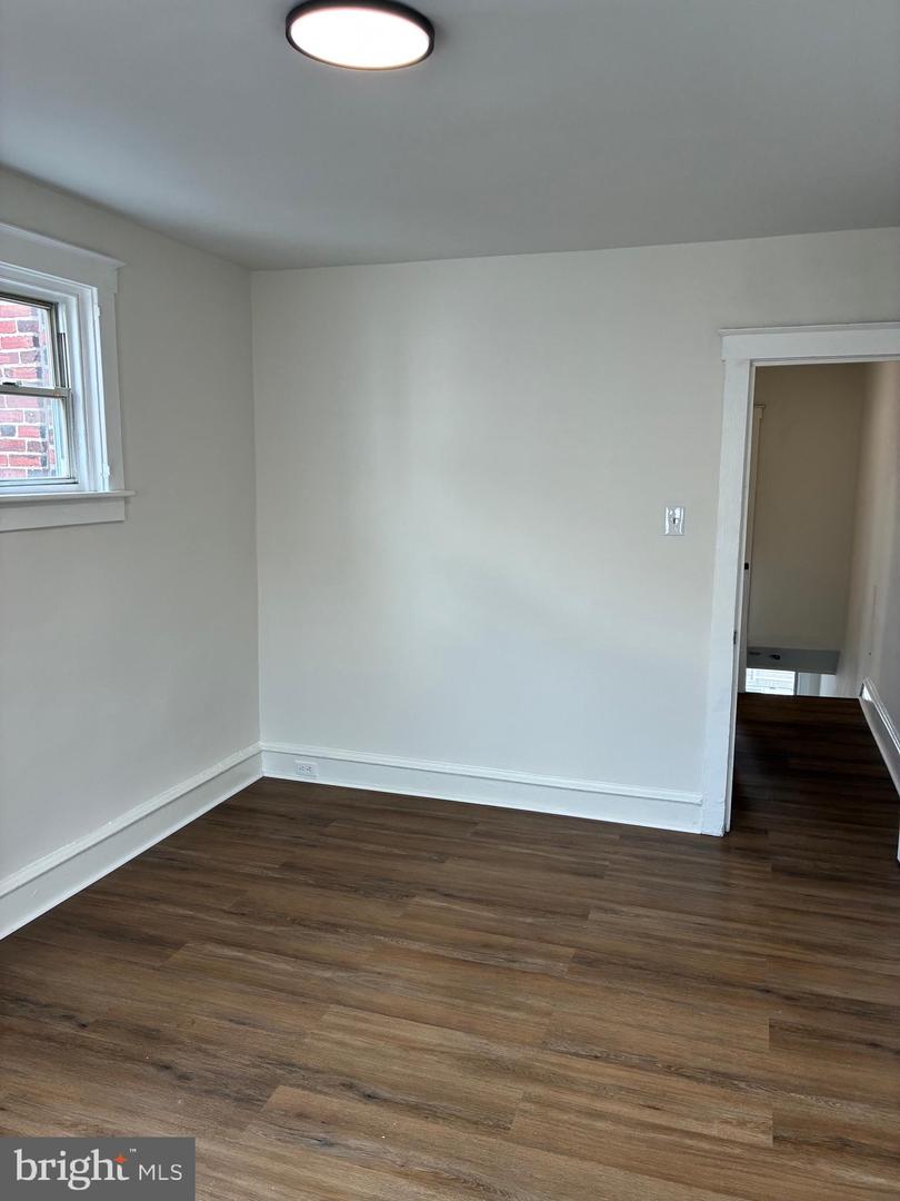5950 Palmetto St Property Photo 14