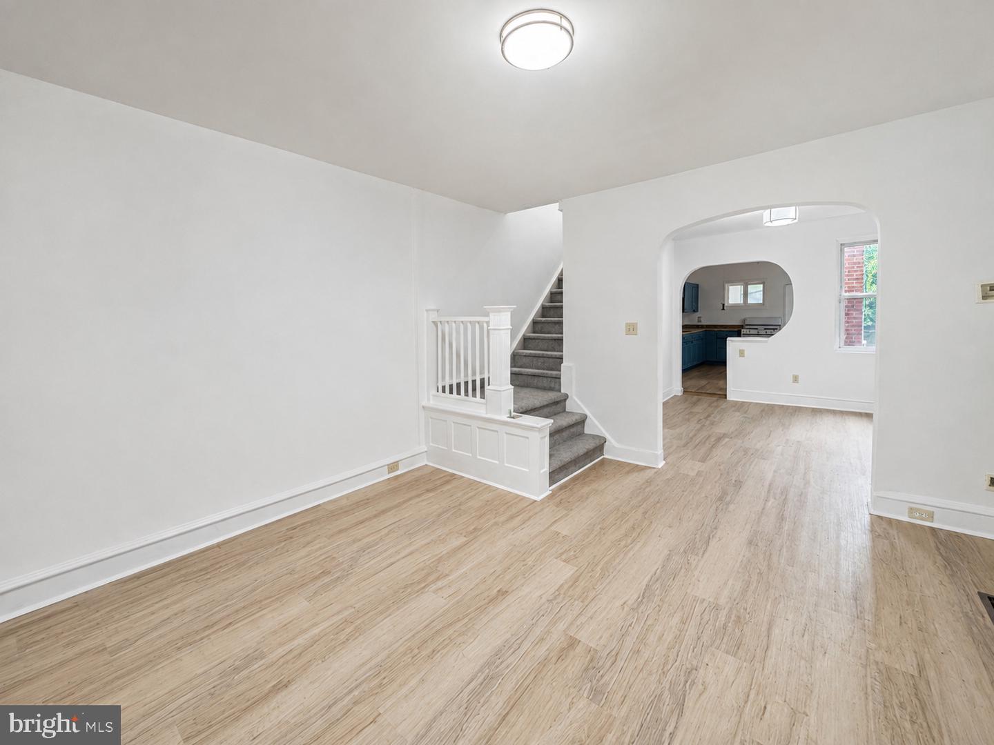 6218 Belfield Ave Property Photo 3