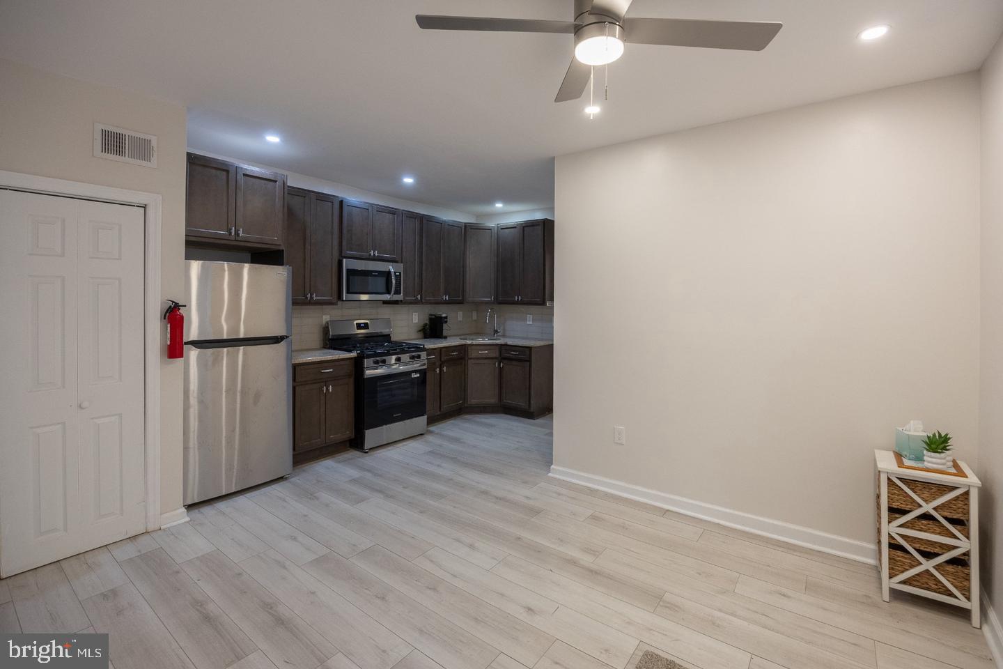 6649 Blakemore St #4 Property Photo 2