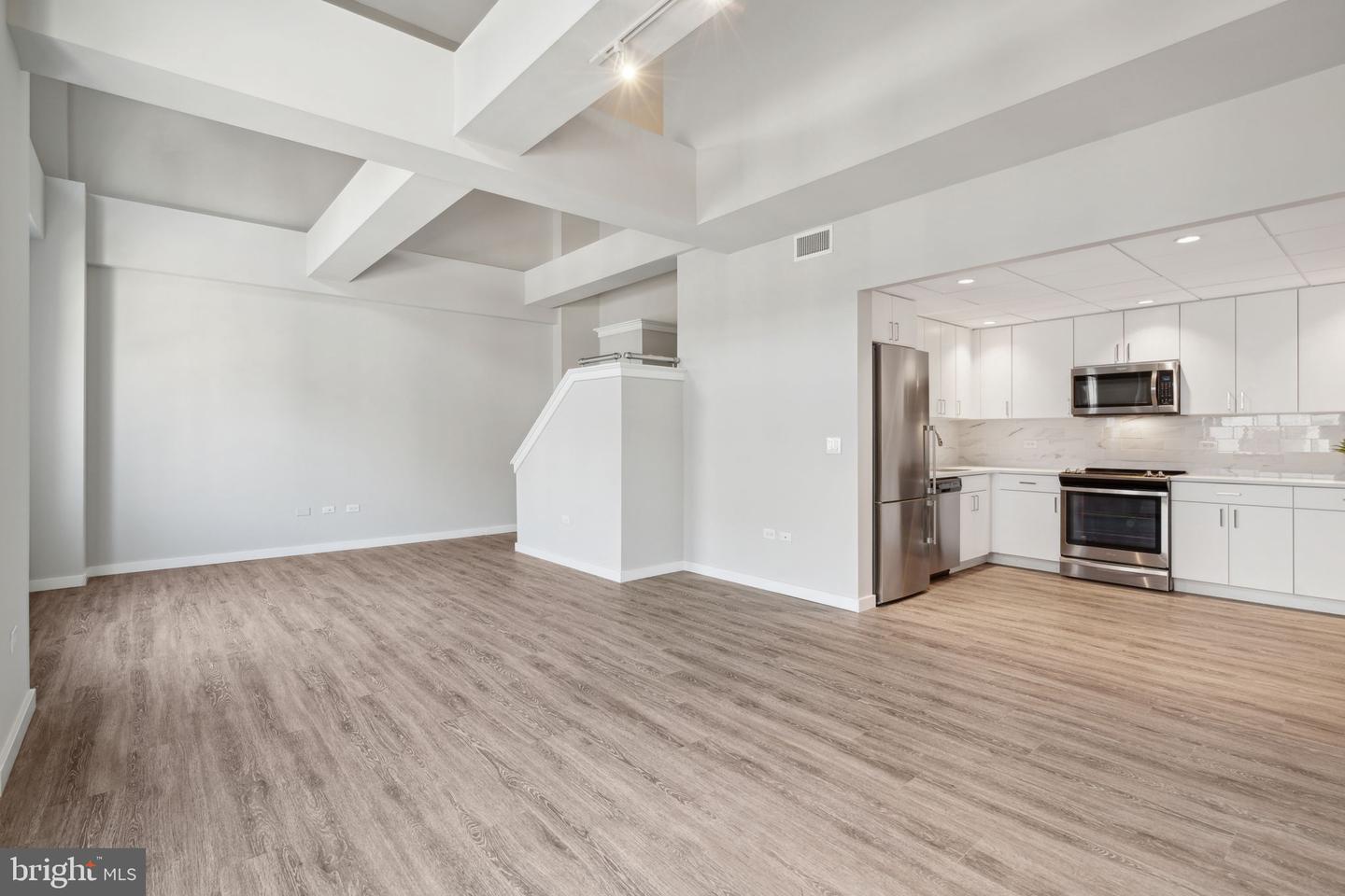 875 Sansom Street #ph204 Property Photo 1