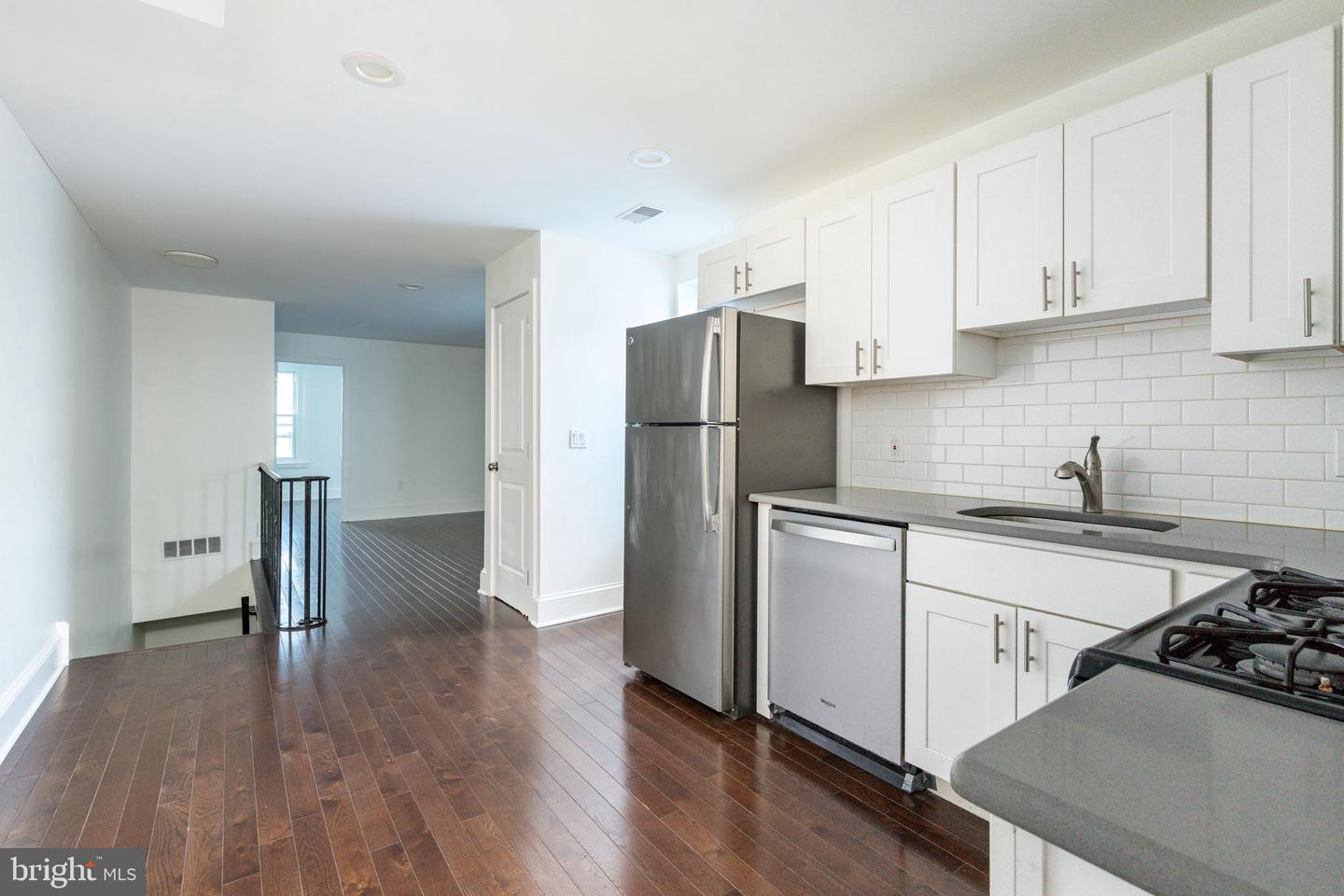 2238 Ellsworth St #unit 2 Property Photo 7