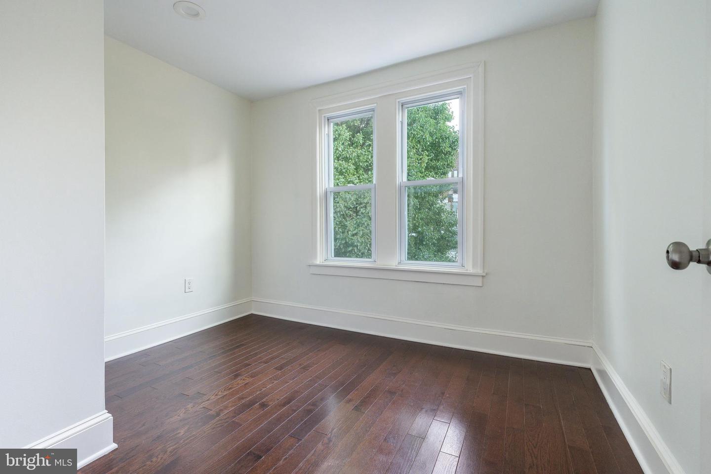 2238 Ellsworth St #unit 2 Property Photo 9