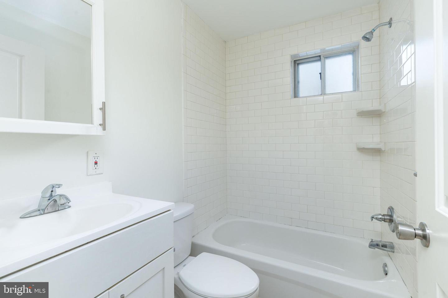 2238 Ellsworth St #unit 2 Property Photo 14